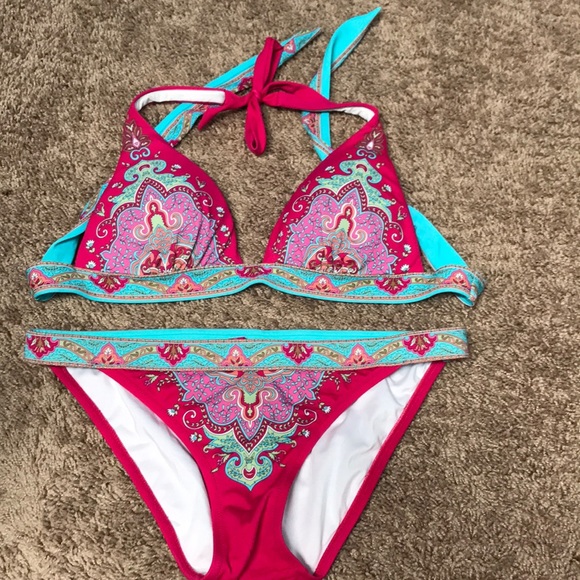 2 piece swim suit - Picture 1 of 1